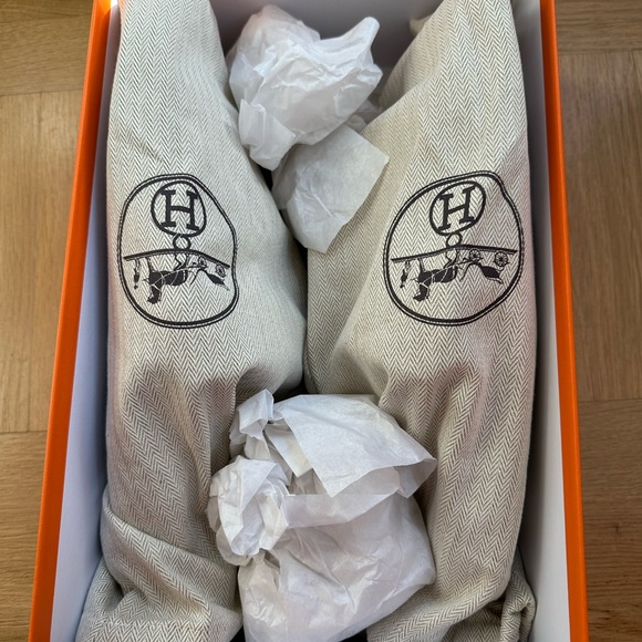 Hermes Chypre Men’s Sandal 43EU Brun Fume in Suede Goatskin authentic brandnew - Picture 5 of 9